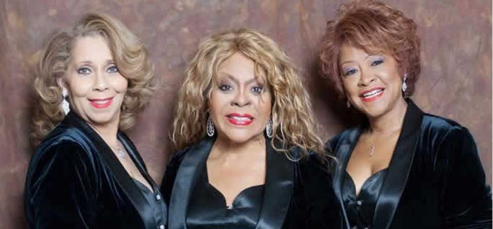 vertaler onwettig loyaliteit When you hear the name, The Three Degrees, you immediately think of their  most famous song, “When Will I See You Again”, and the vision of three  beautiful ebony women, perfectly coordinated in both their dance routines  and their vocal harmonies. True ...